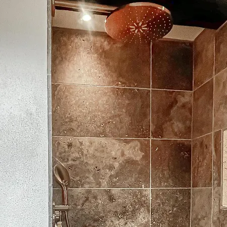 Two-bedroom In Holiday home