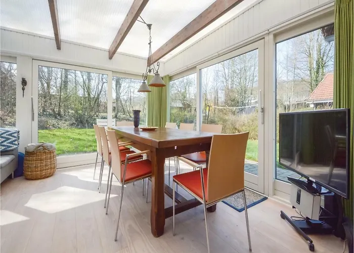 펜션 Two-bedroom In